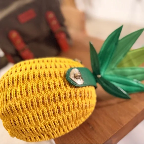 Betsey Johnson Pineapple Woven Crossbody Bag with wrist strap - Picture 2 of 9